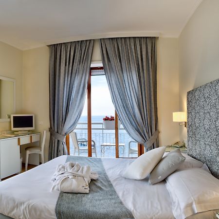 Boutique Hotel Regina Półwysep Sorrentyński Zewnętrze zdjęcie